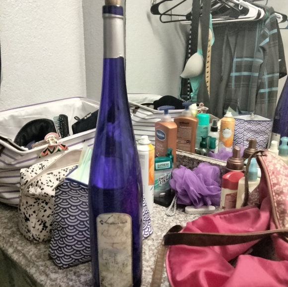 Vintage 1923 empty wine bottle - Picture 2 of 3